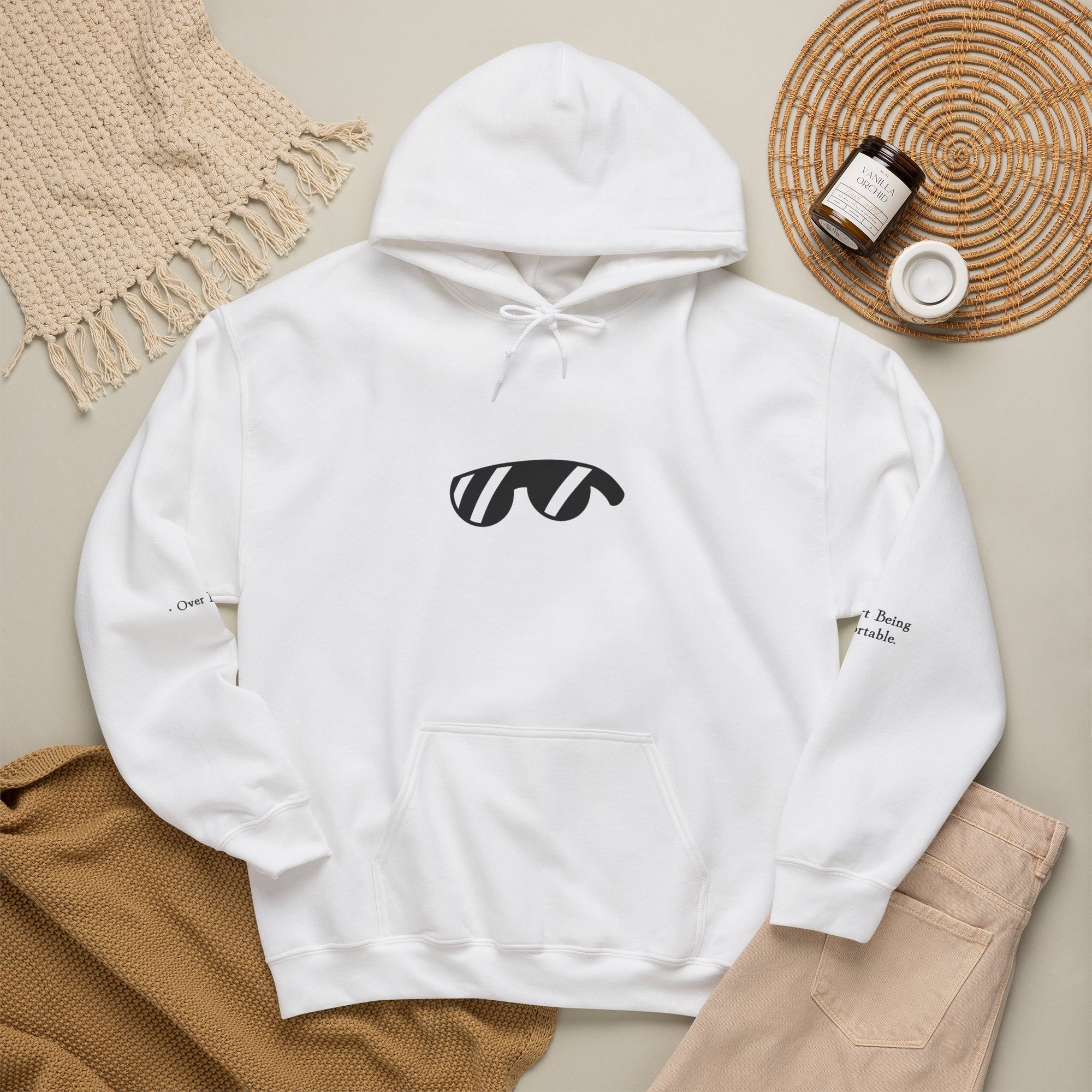 Minimal Over Lounge Logo Graphic Pullover